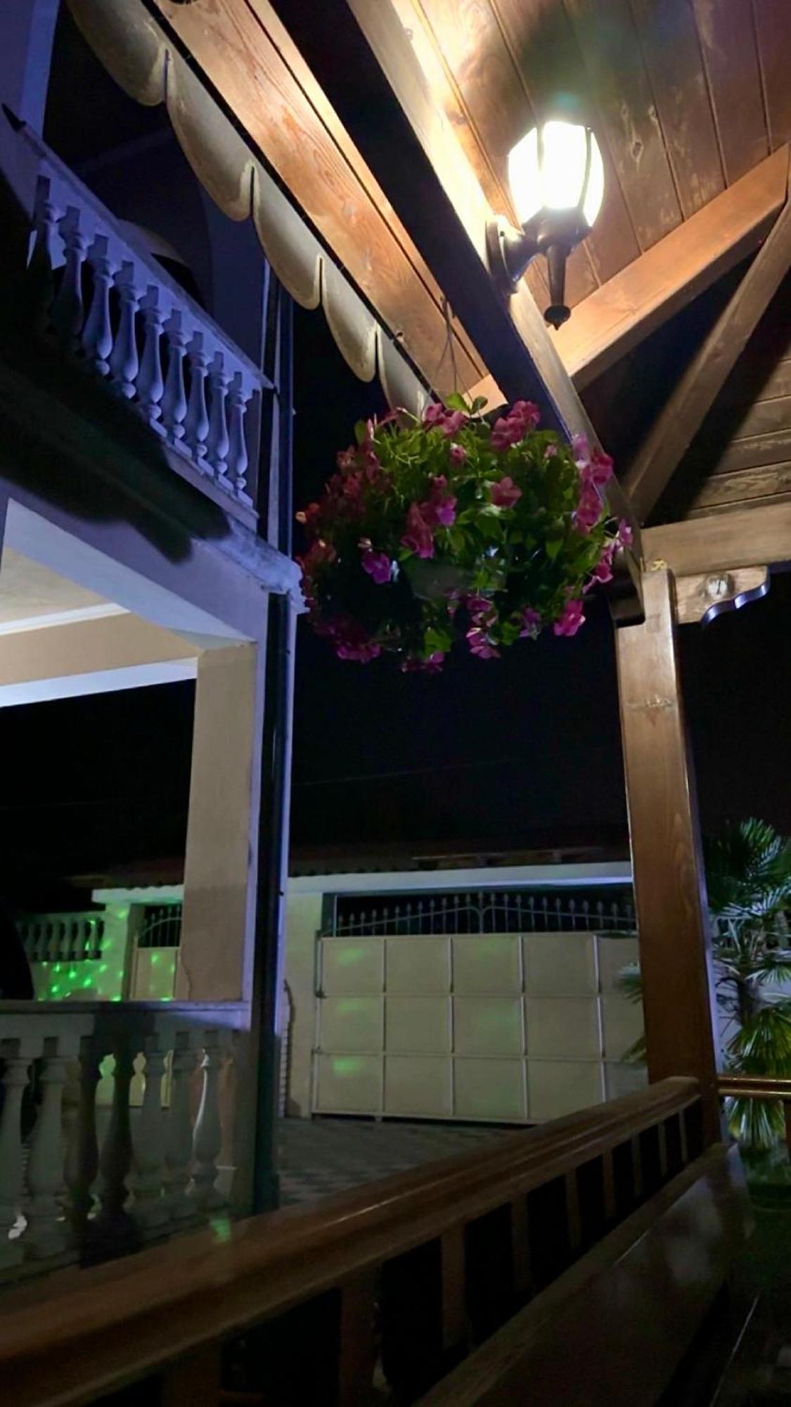 בראט Guest House Pulake מראה חיצוני תמונה