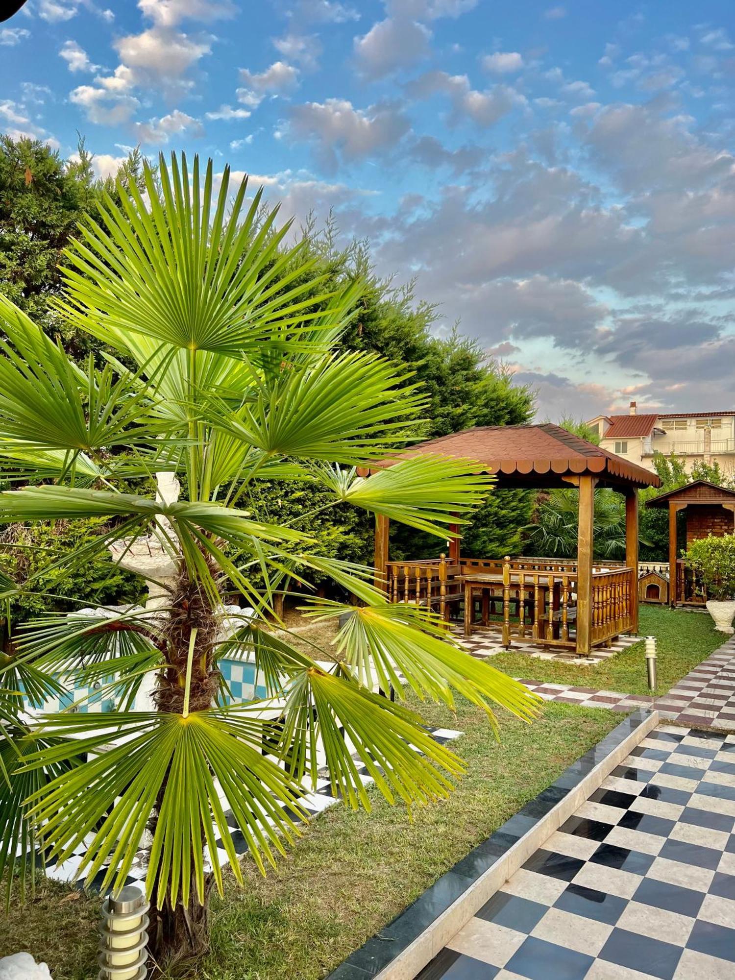בראט Guest House Pulake מראה חיצוני תמונה